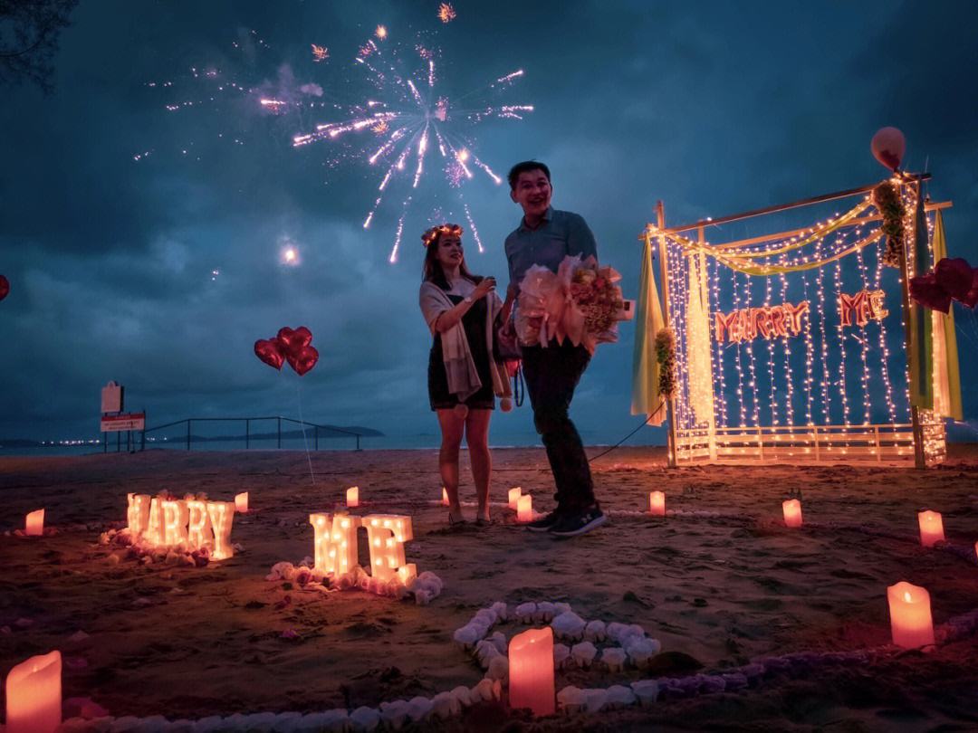 求婚视频烟花下载软件(前段时间很火的求婚视频)
